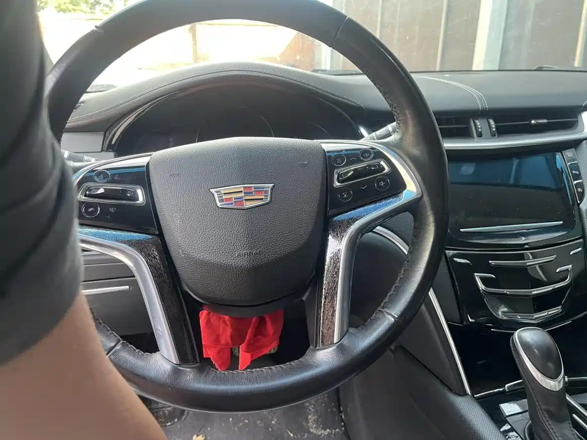 Cadillac XTS 2018 28T Technology фото 7