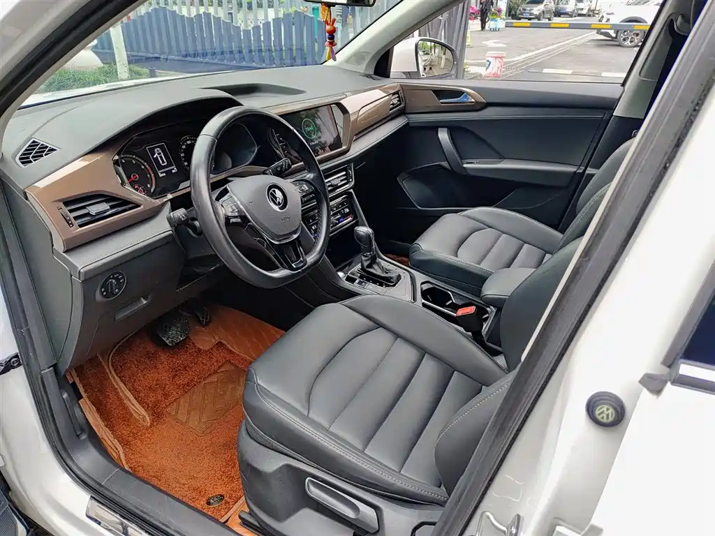Volkswagen Tharu 2021 280TSI 2WD Luxury Plus фото 7