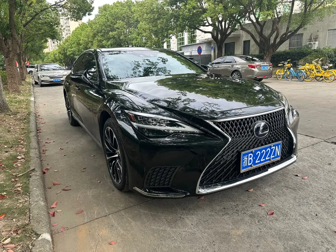 Lexus LS 2022 2021 500h Executive Edition