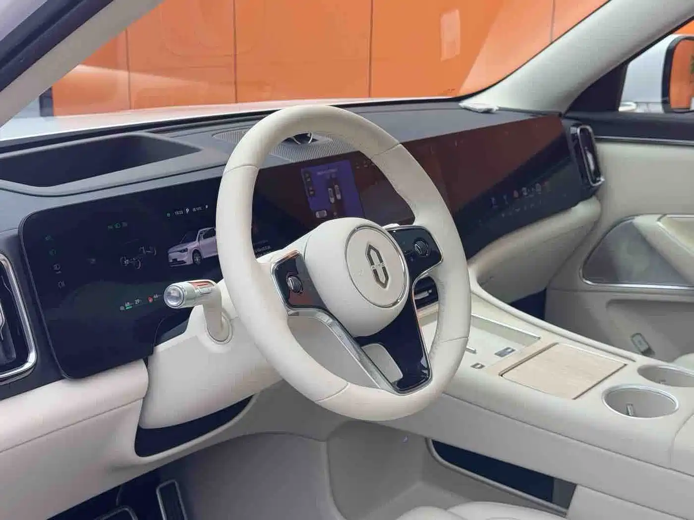 AITO Wenjie AITO M8 2026 2025 Model Extended Range Max+ Edition 53.4kWh 6-Seater