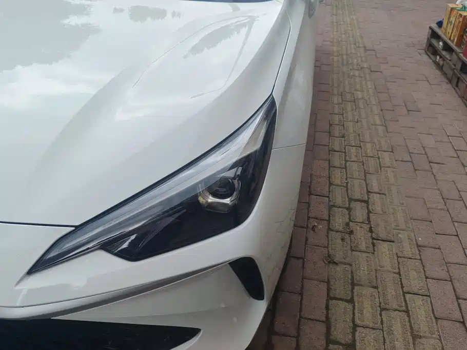 Roewe i5 2026 2026 1.5L Manual STD