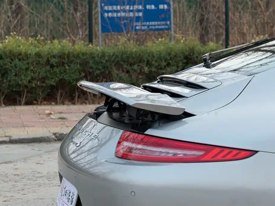 Porsche 911 2012 Carrera S 3.8L фото 16