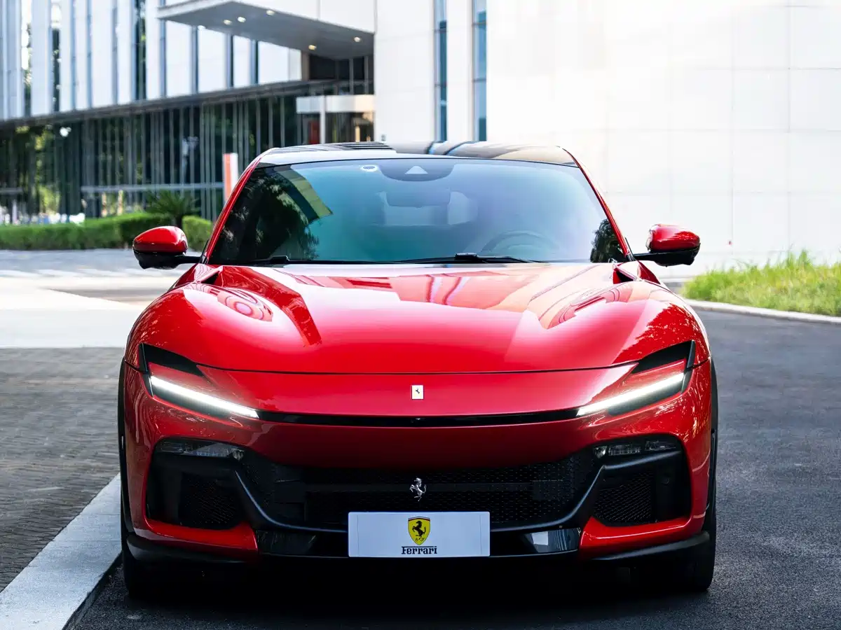Ferrari Purosangue 2024 2023 6.5L V12