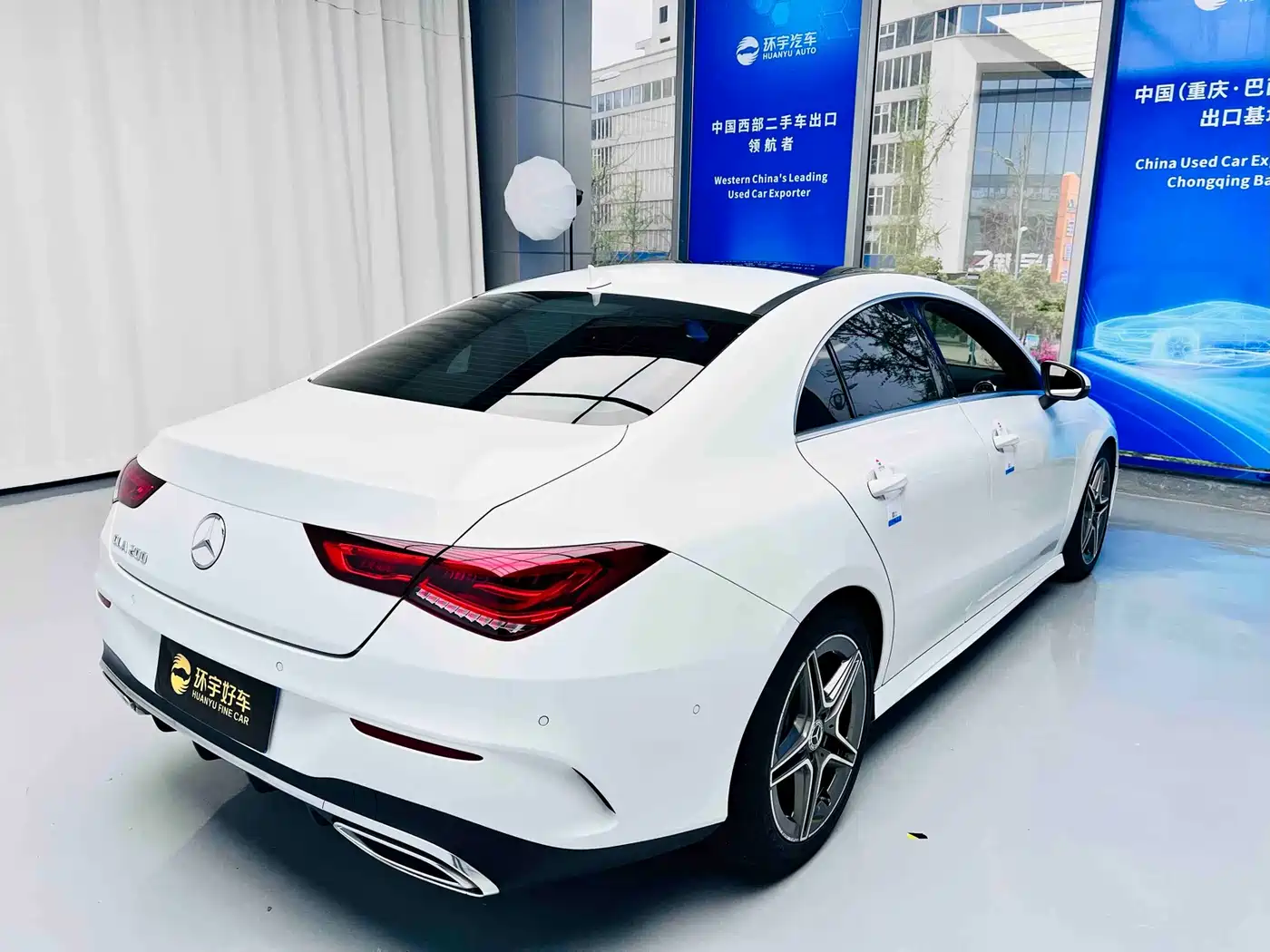 Mercedes-Benz CLA (Import) 2020 CLA 200 фото 7