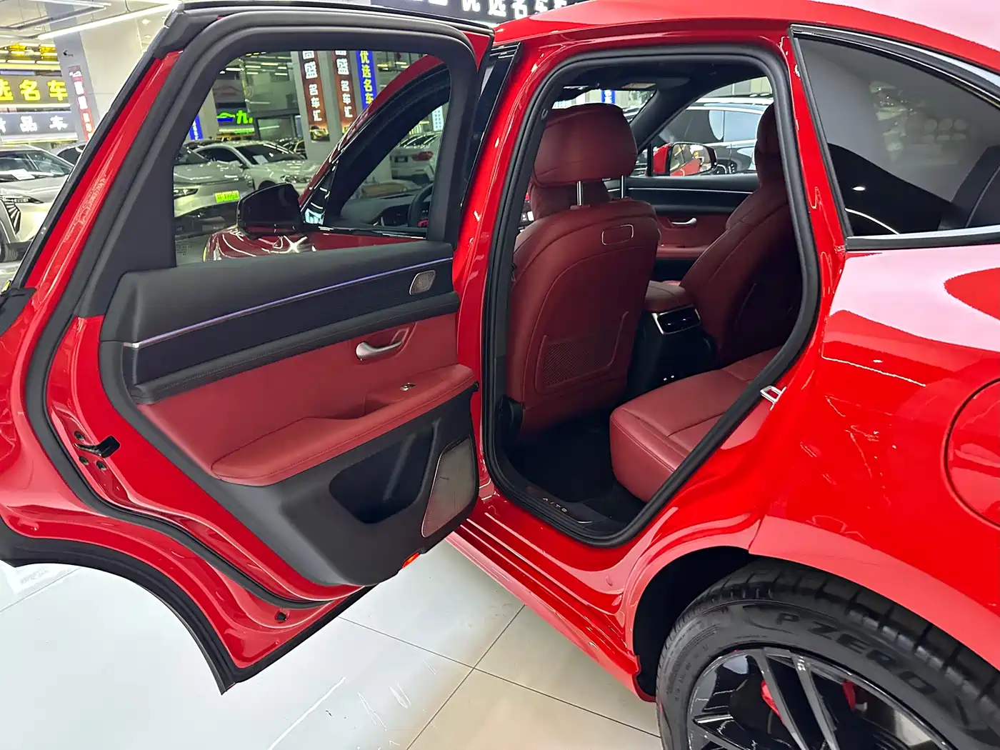 AITO Wenjie AITO M5 2025 Extended Range Ultra AWD фото 11