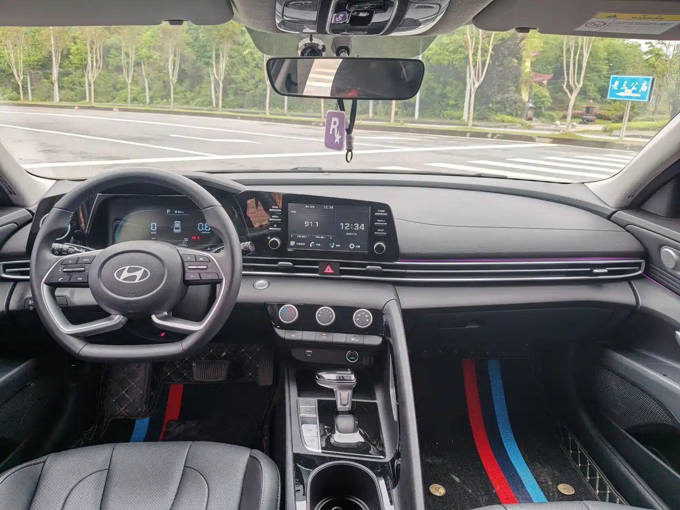 Hyundai Elantra 2023 1.5L CVT GLX Elite Edition фото 10