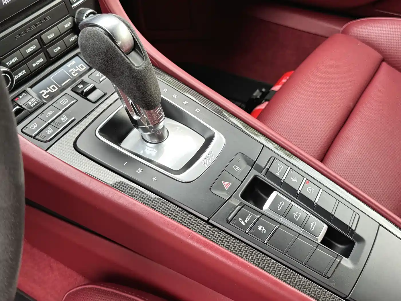 Porsche 911 2016 Turbo S Cabriolet 3.8T фото 10