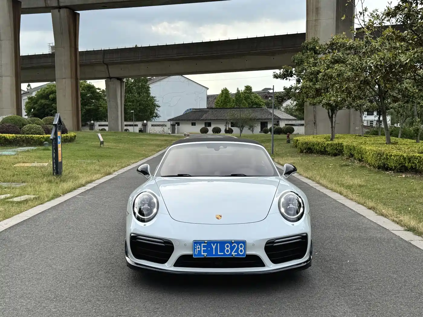 Porsche 911 2016 Turbo S Cabriolet 3.8T