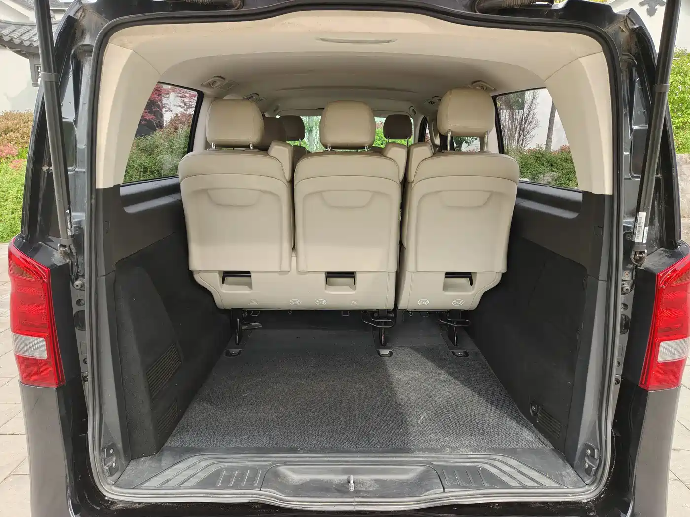Mercedes-Benz Vito 2016 2.0T Elite Edition фото 15