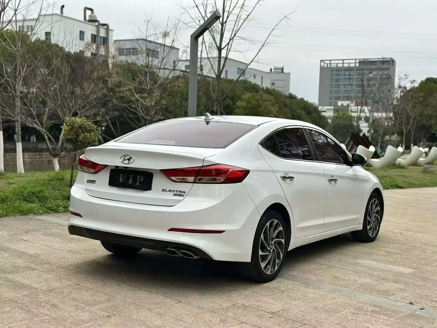 HYUNDAI LEAD