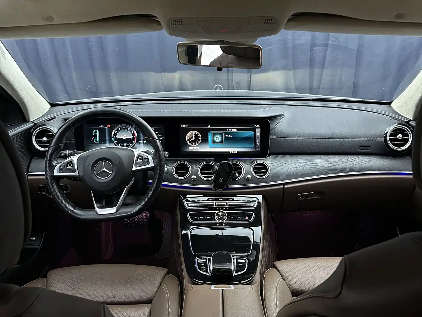 Mercedes-Benz E-Class 2016 E 200 L Sport Type фото 4