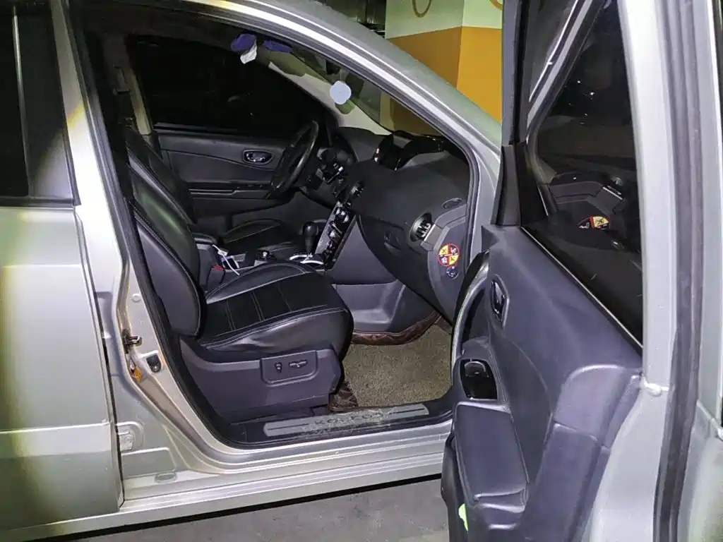 صورة 13 - Renault Koleos (Import)