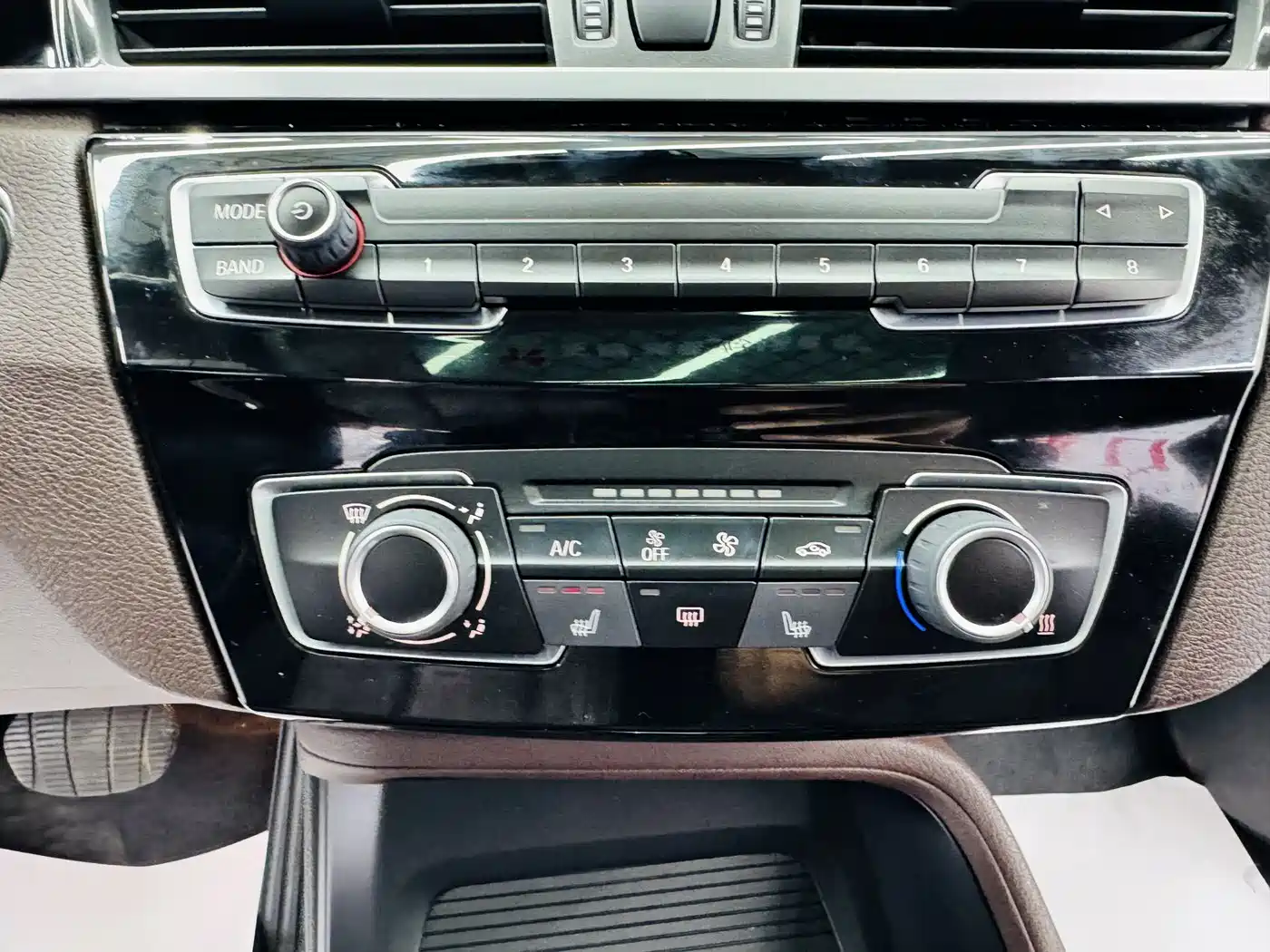 BMW X1 2021 sDrive20Li Fashion фото 9