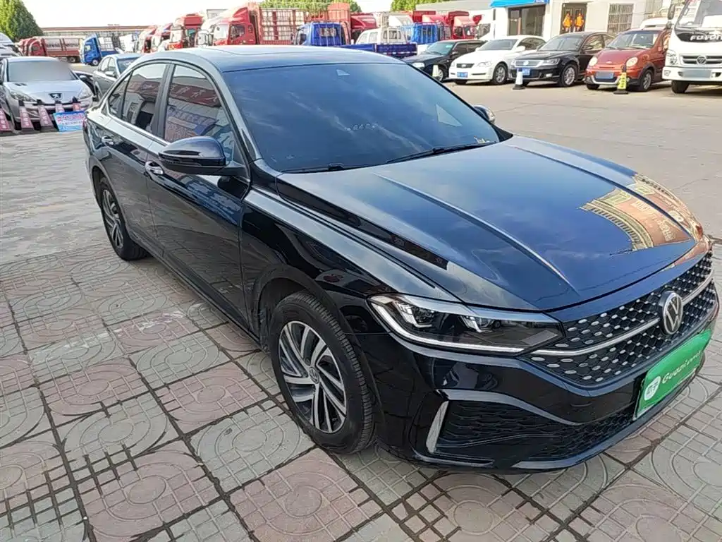 Volkswagen Lavida 2024 Model 1.5L Automatic Starlight 5 Million Edition фото 4