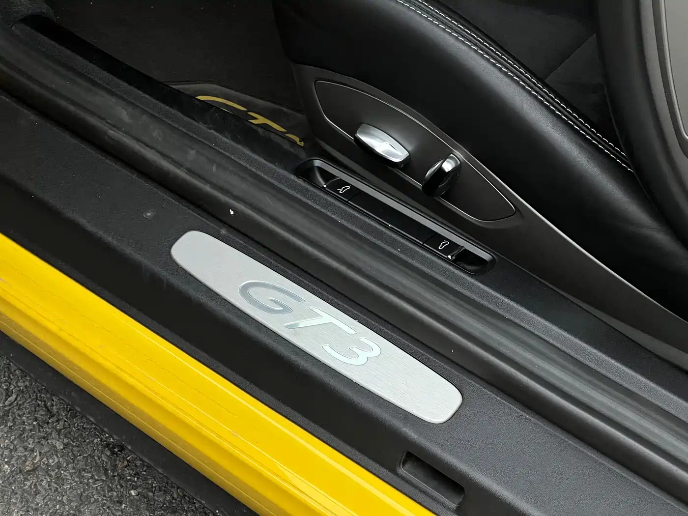 Porsche 911 2013 GT3 3.8L фото 22