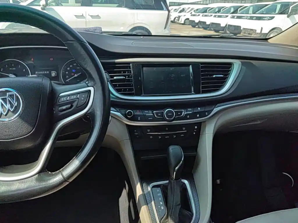 Фото 13 - Buick Excelle