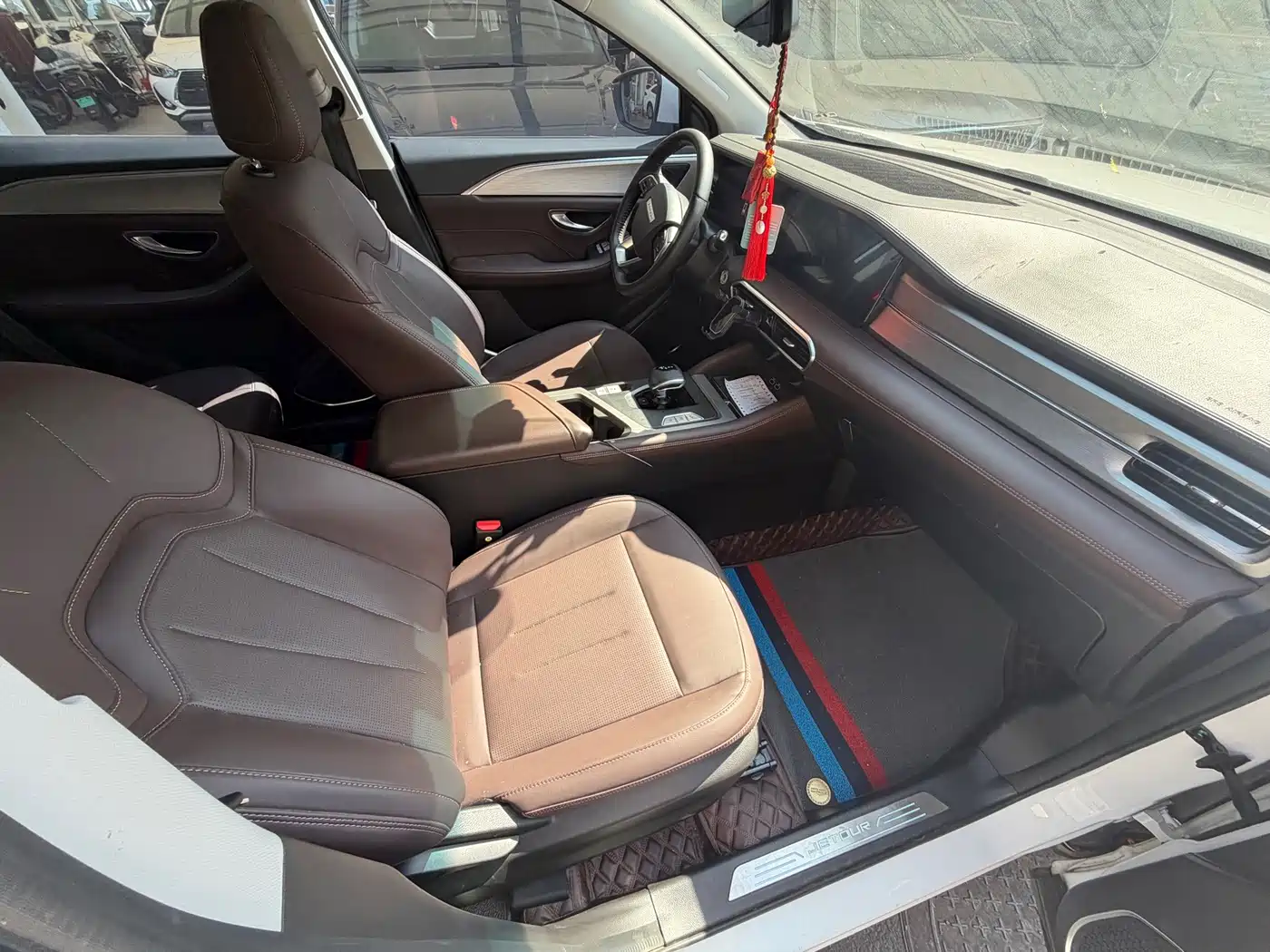 Jetour X90 PLUS 2023 2023 Facelift 1.6TD DCT Villa 5-seater