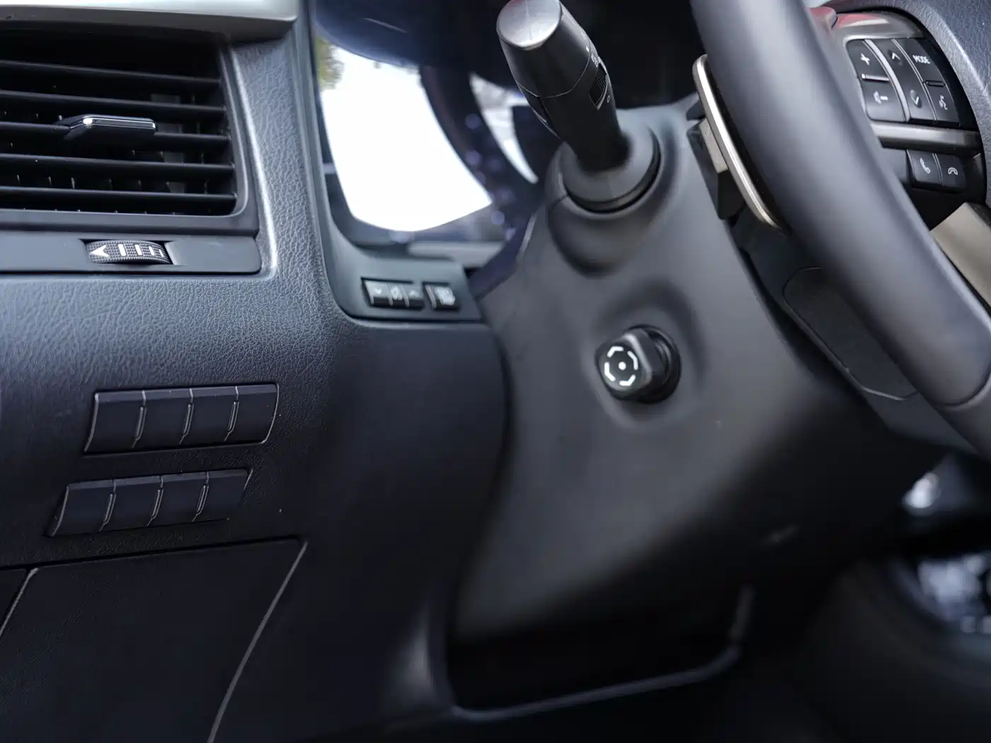 Lexus RX 2020 300 2WD Elite Edition China VI фото 19