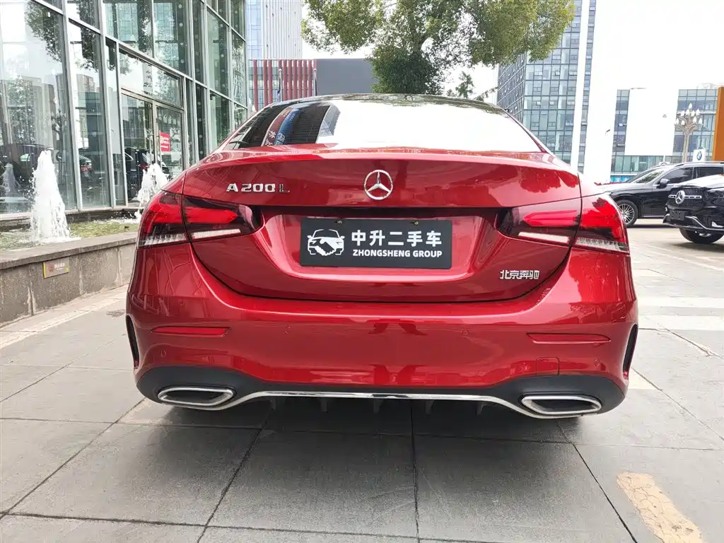 Mercedes-Benz A-Class 2019 A 200 L Sport Sedan фото 6