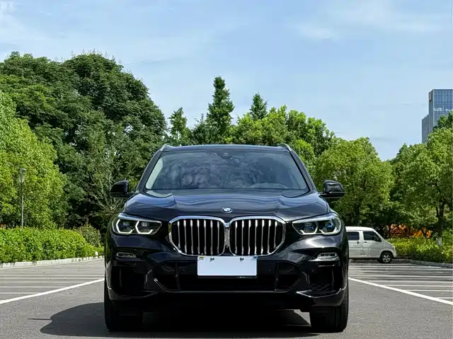 BMW X5 (Import) 2021 Facelift xDrive40i M Sport Package — фото 2