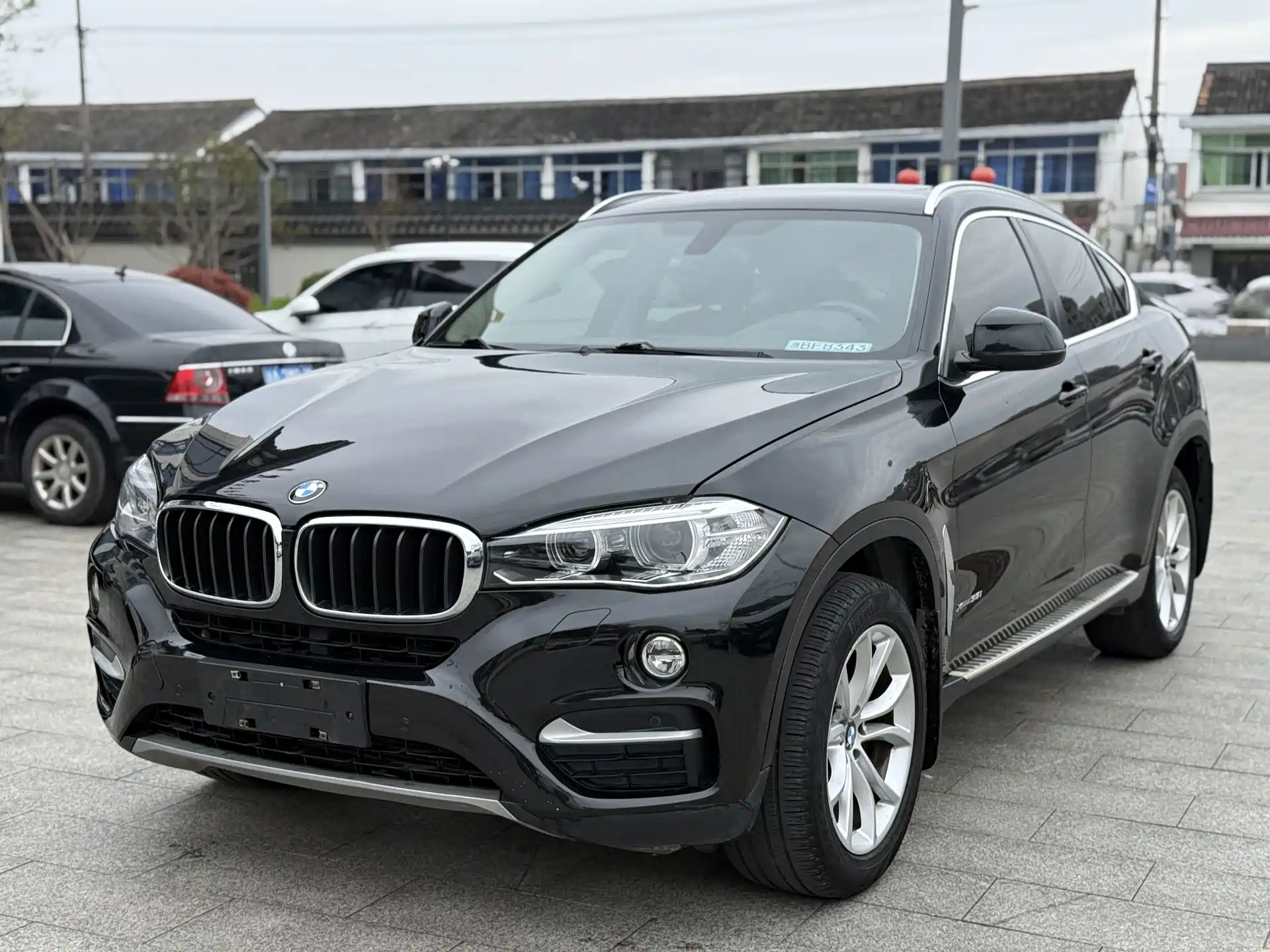 Фото 1 - BMW X6
