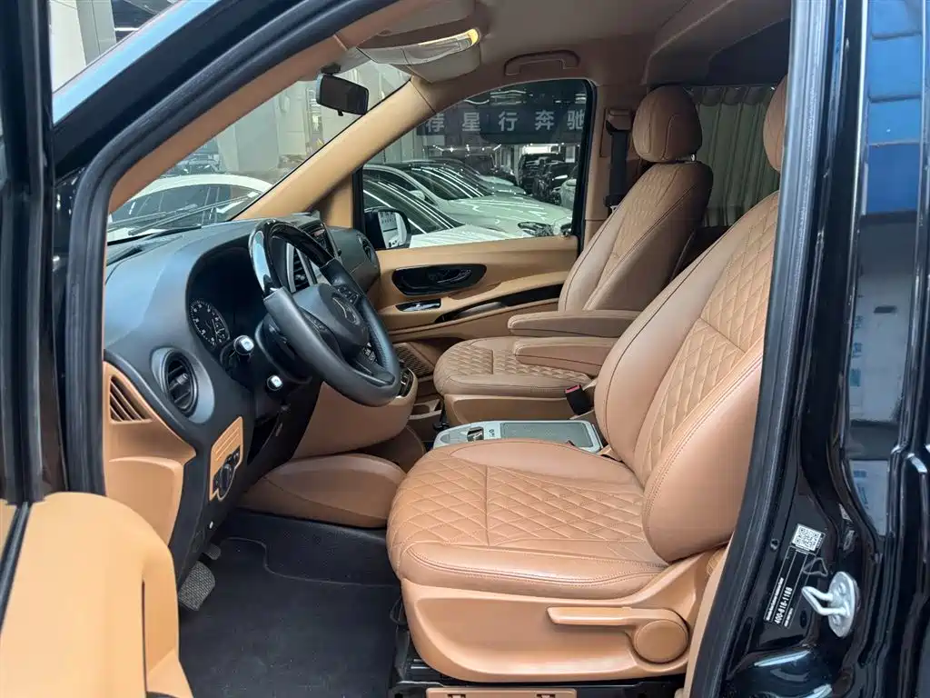 Mercedes-Benz Vito 2016 2.0T Business Edition фото 7