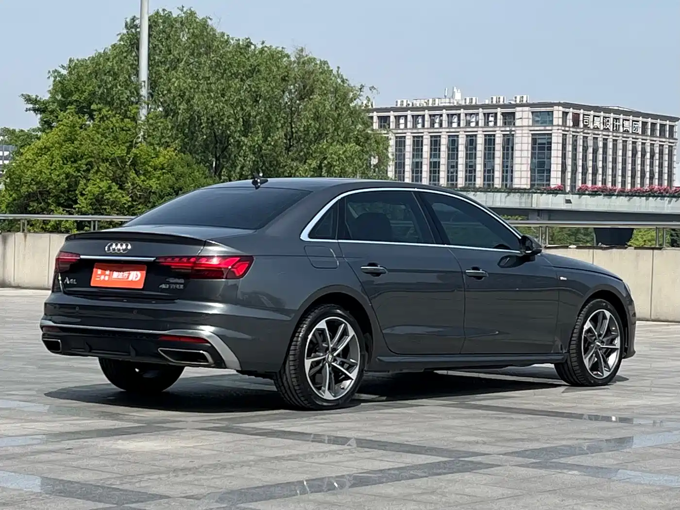 Audi A4L 2020 40 TFSI Fashion Dynamic Edition фото 4