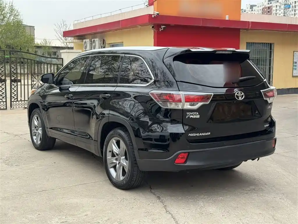 Toyota Highlander 2017 2.0T 2WD Premium 7-Seater фото 7
