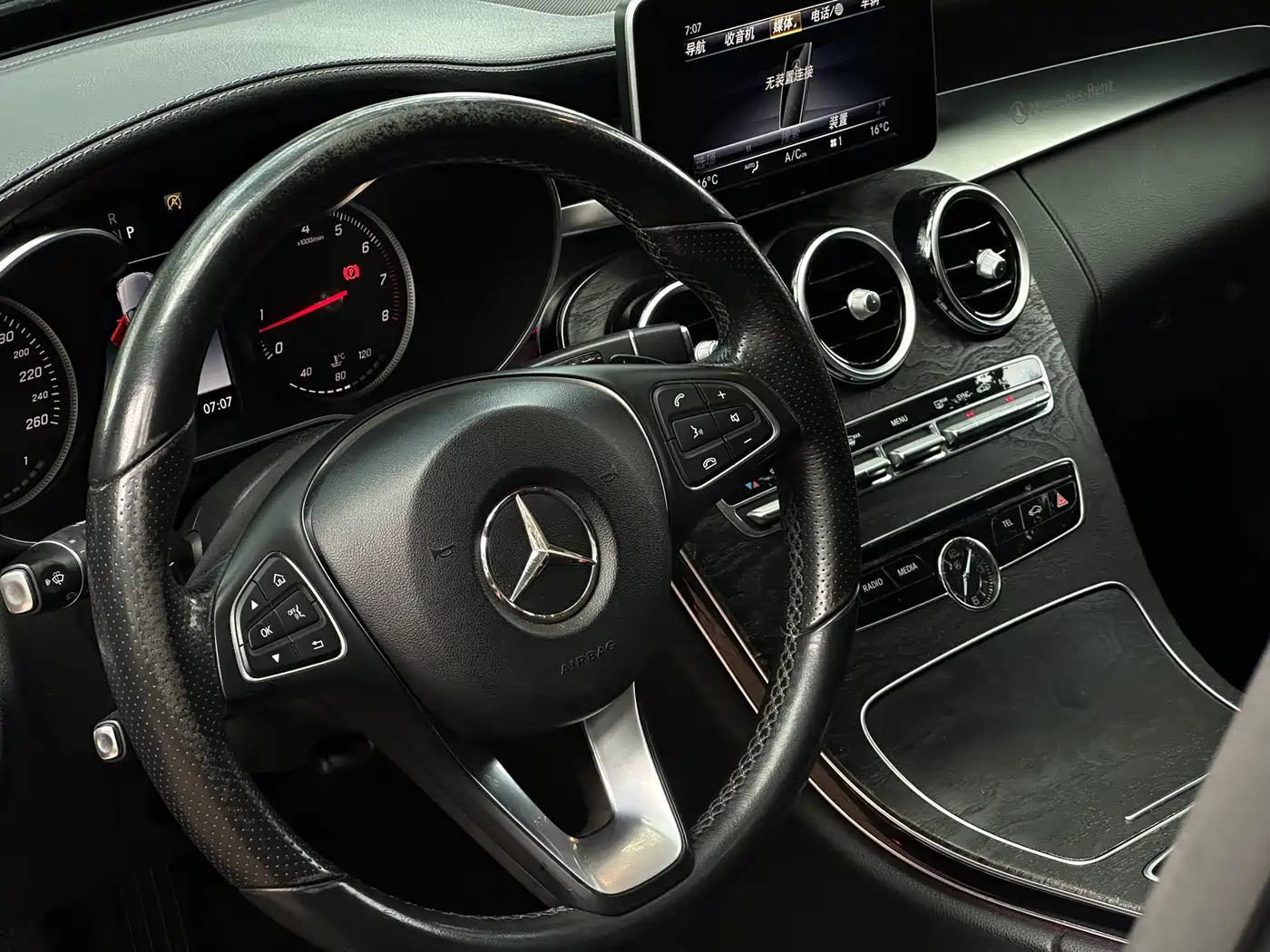 Mercedes-Benz C-Class 2018 C 180 L Fashion Sport Edition фото 7