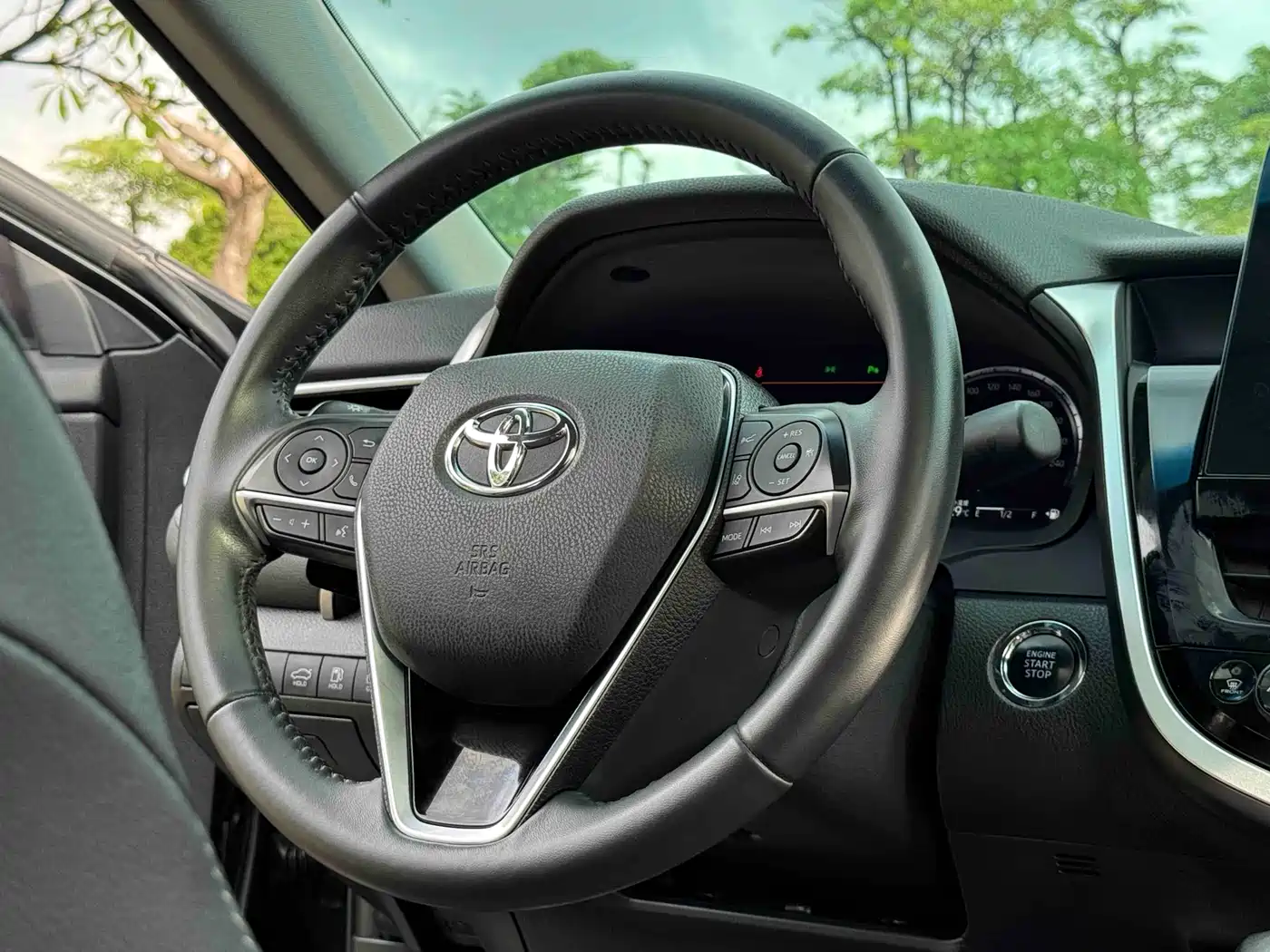 Toyota Camry 2022 2.5S Knight Edition фото 21