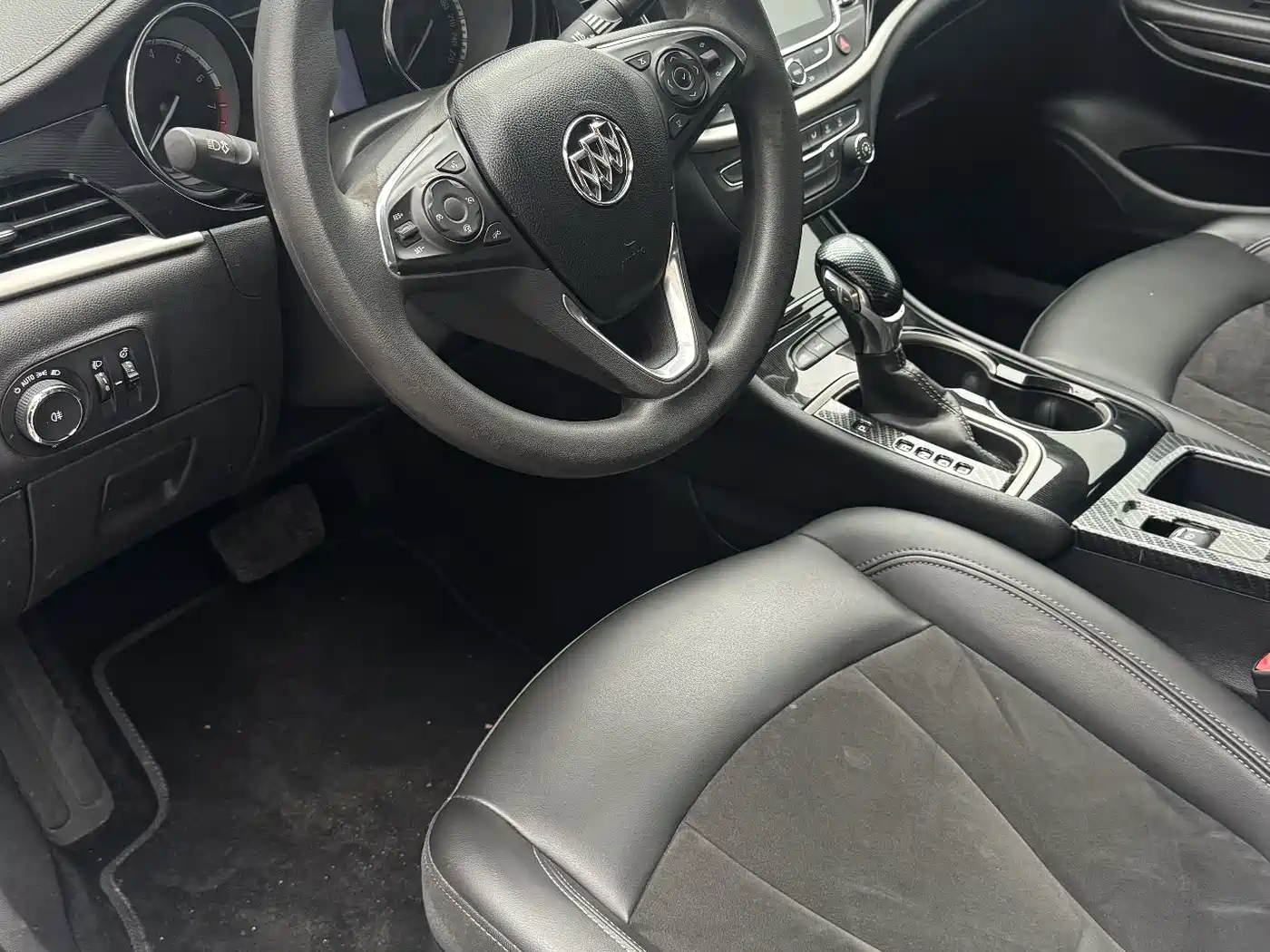 Buick Verano 2015 Sedan 20T Dual-clutch Luxury фото 7