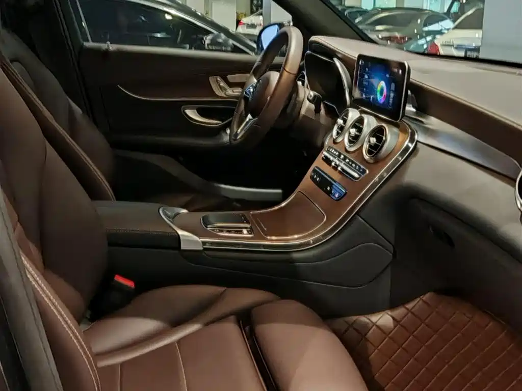 Mercedes-Benz GLC 2022 Model GLC 300 L 4MATIC Dynamic Edition фото 8