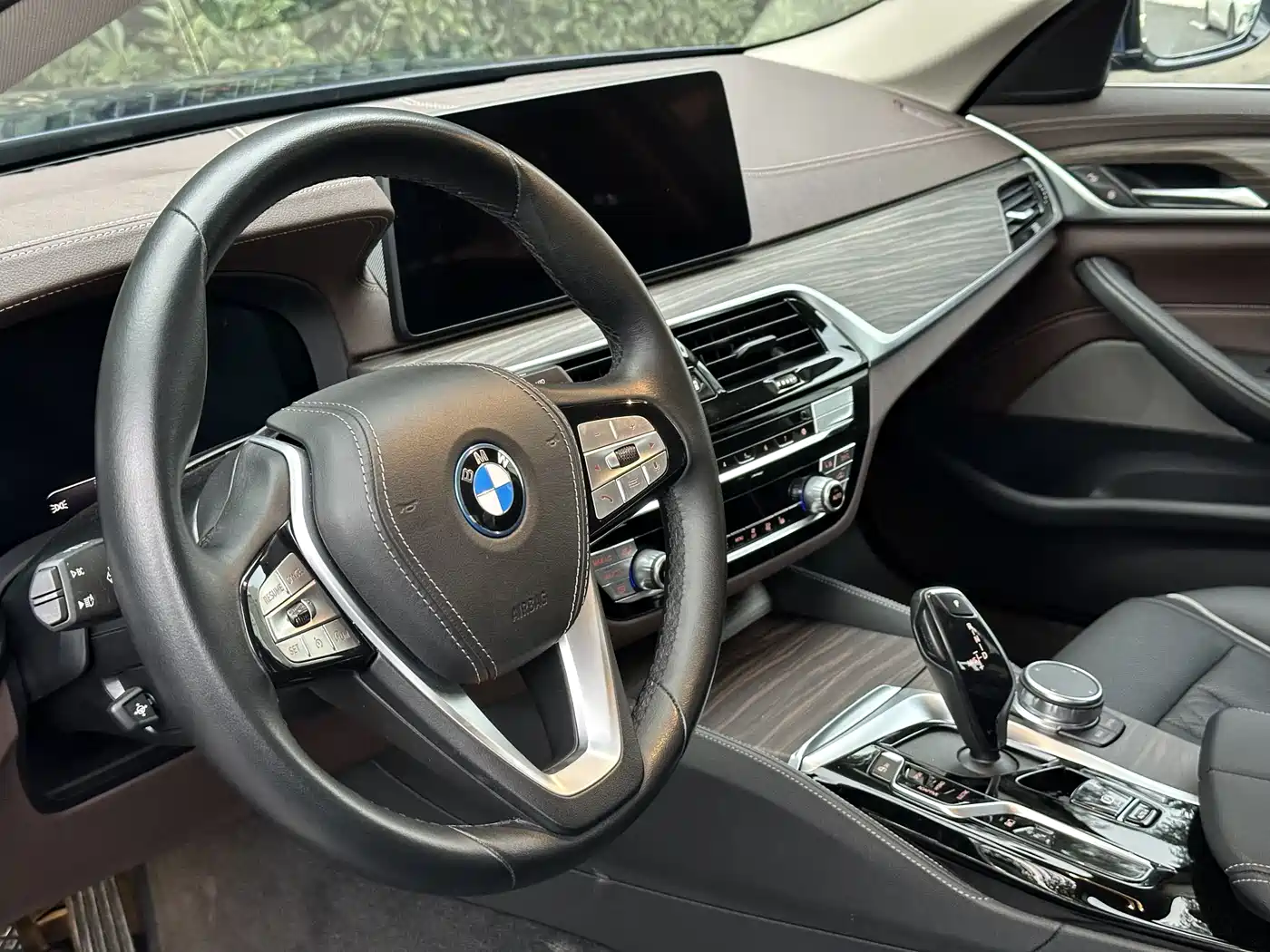 BMW 5 Series New Energy 2022 Model Second Facelift 535Le Luxury Package фото 8