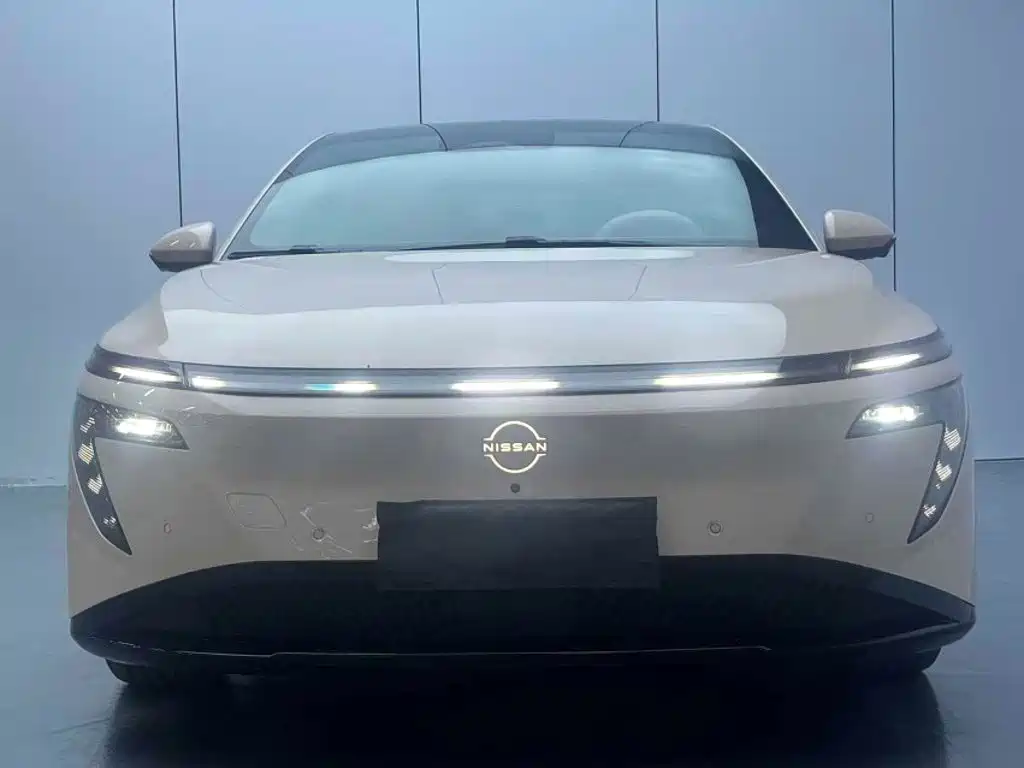 صورة 1 - Nissan N7