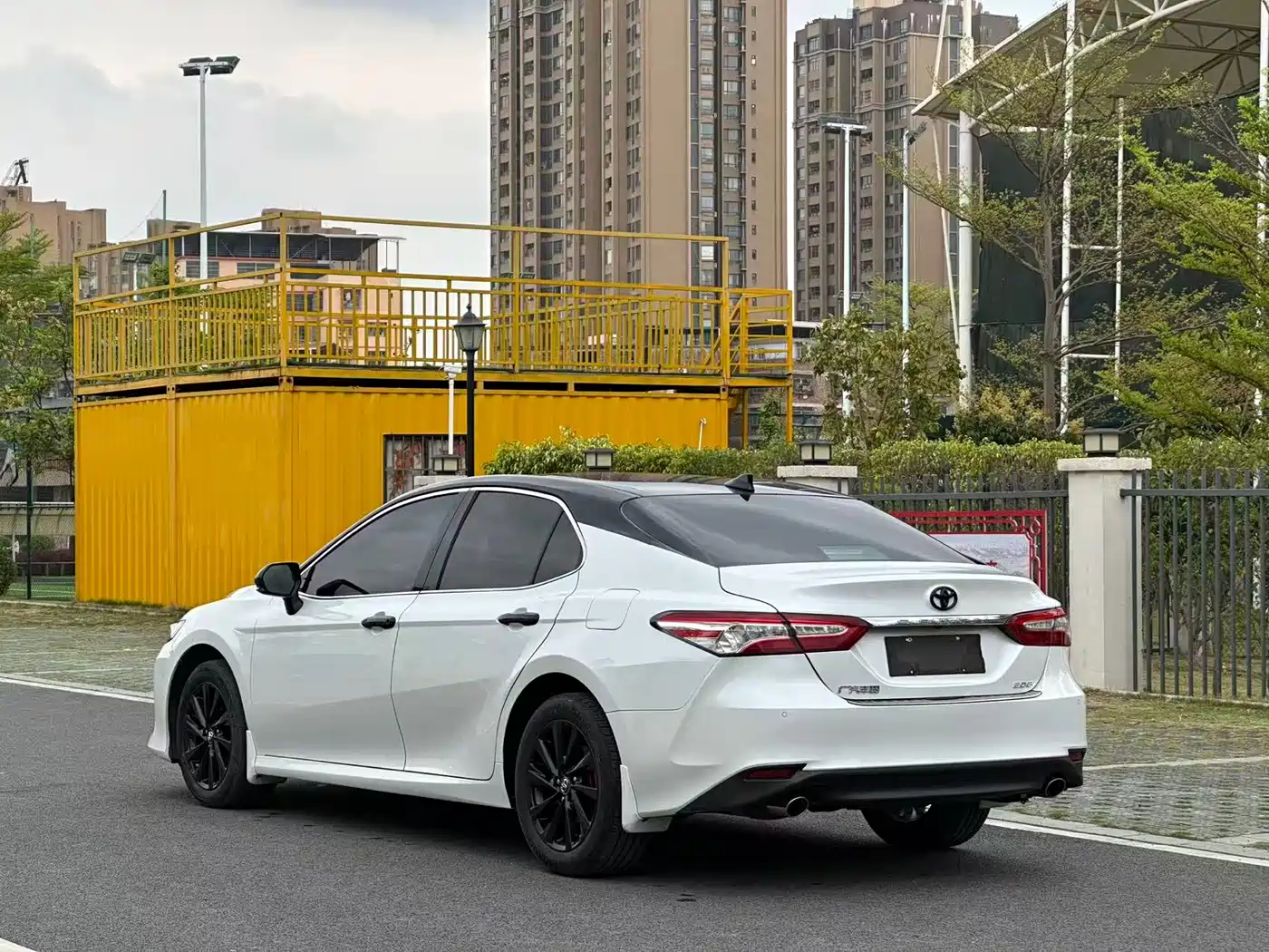 Toyota Camry 2021 2.0G Luxury Edition фото 4