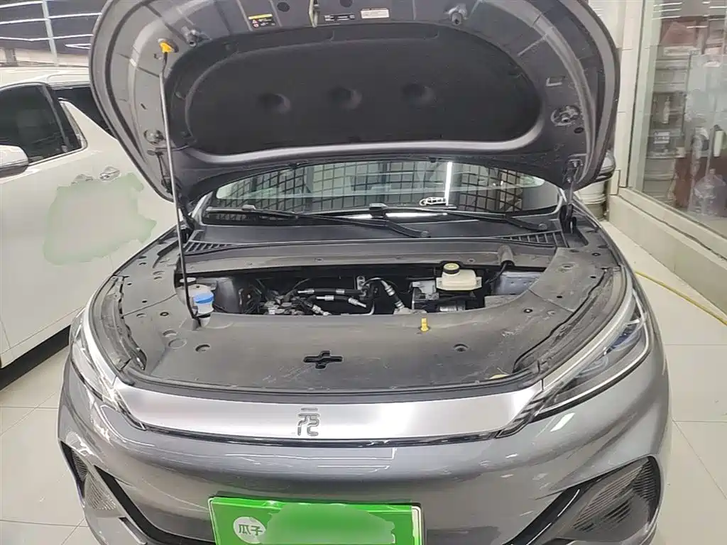 BYD Yuan PLUS 2024 Glory Edition 510KM Leading фото 20