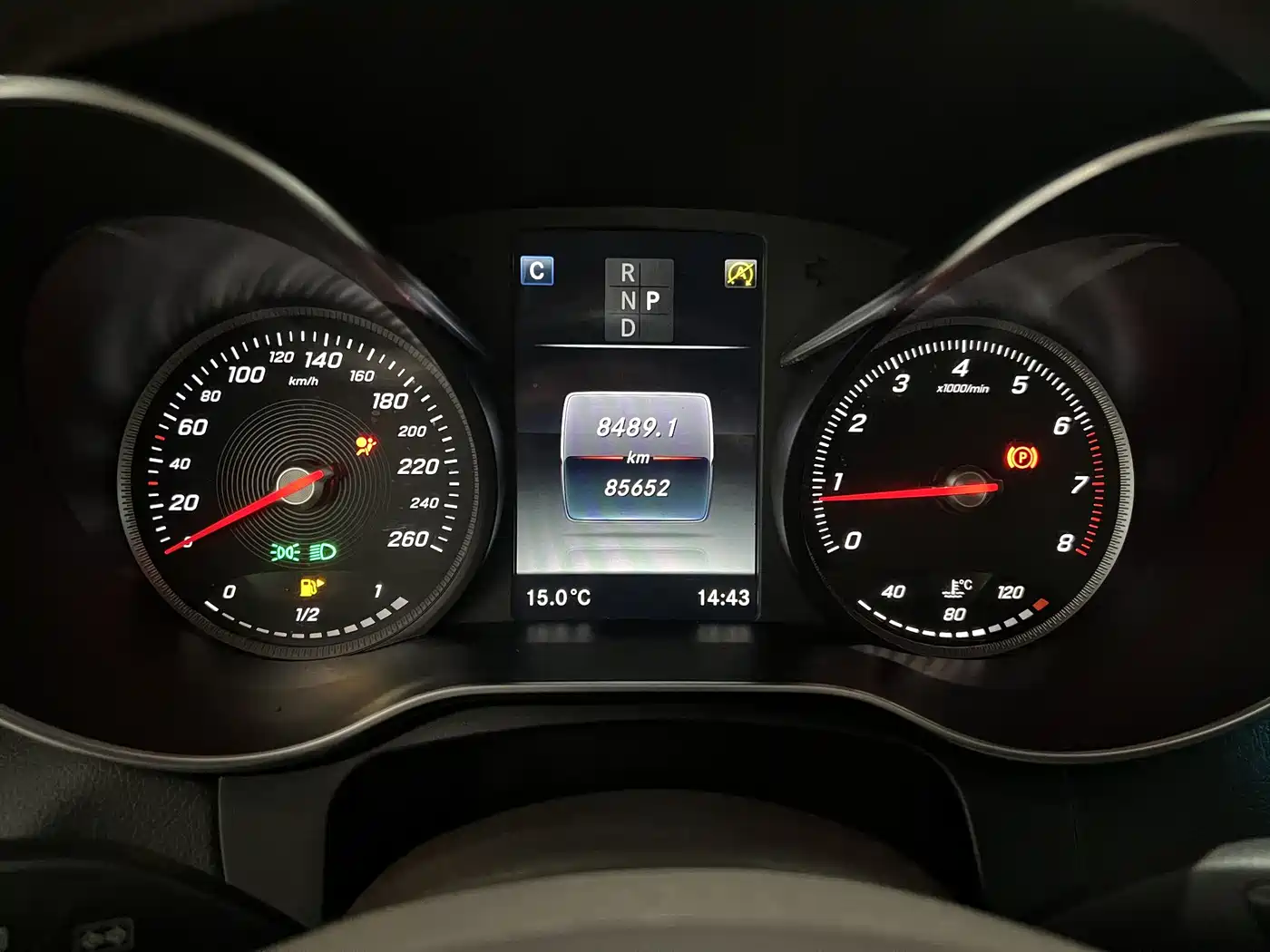 Mercedes-Benz GLC 2019 Model GLC 200 L 4MATIC фото 10
