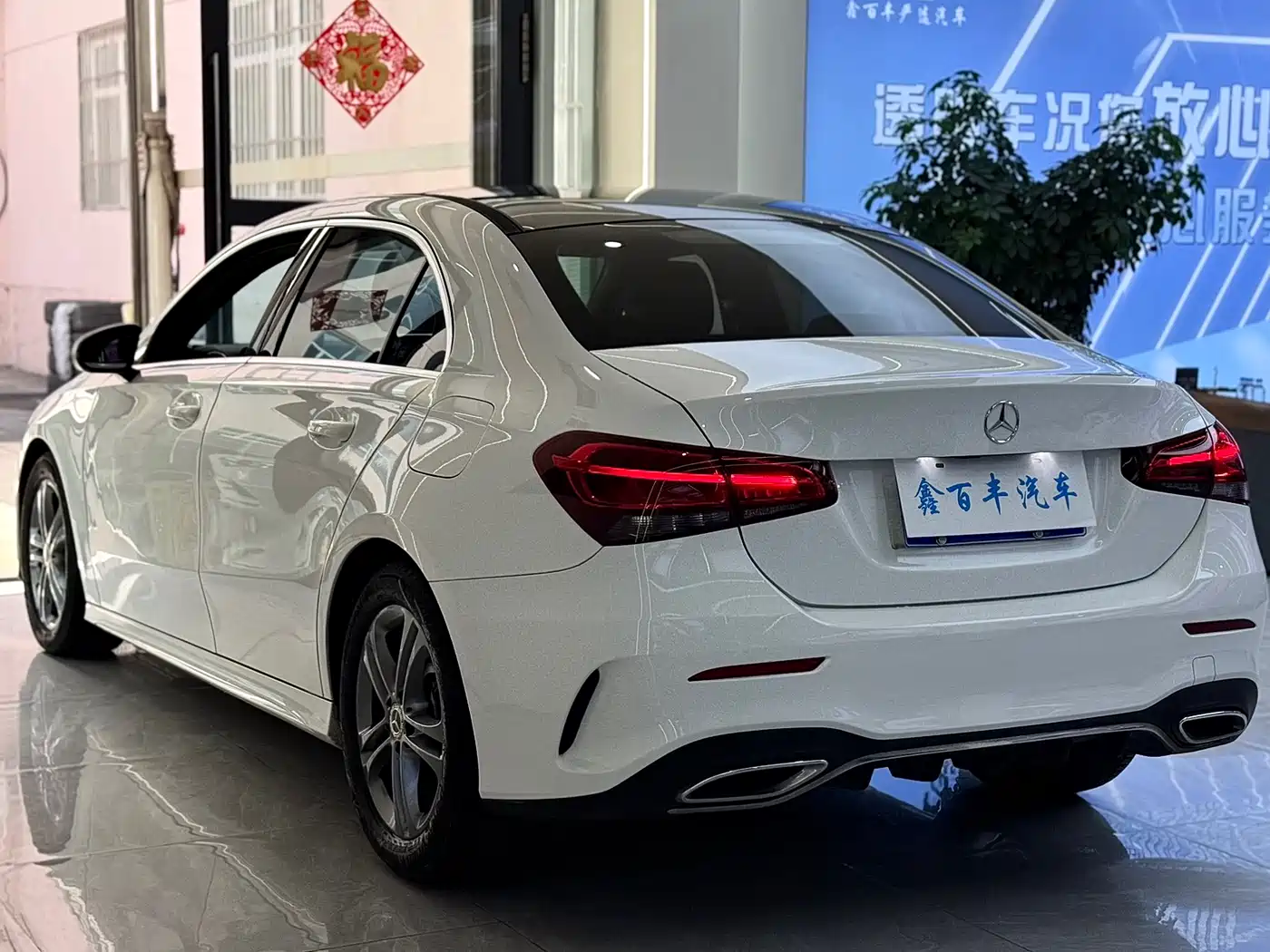 Mercedes-Benz A-Class 2021 A 180 L Sports Sedan фото 8