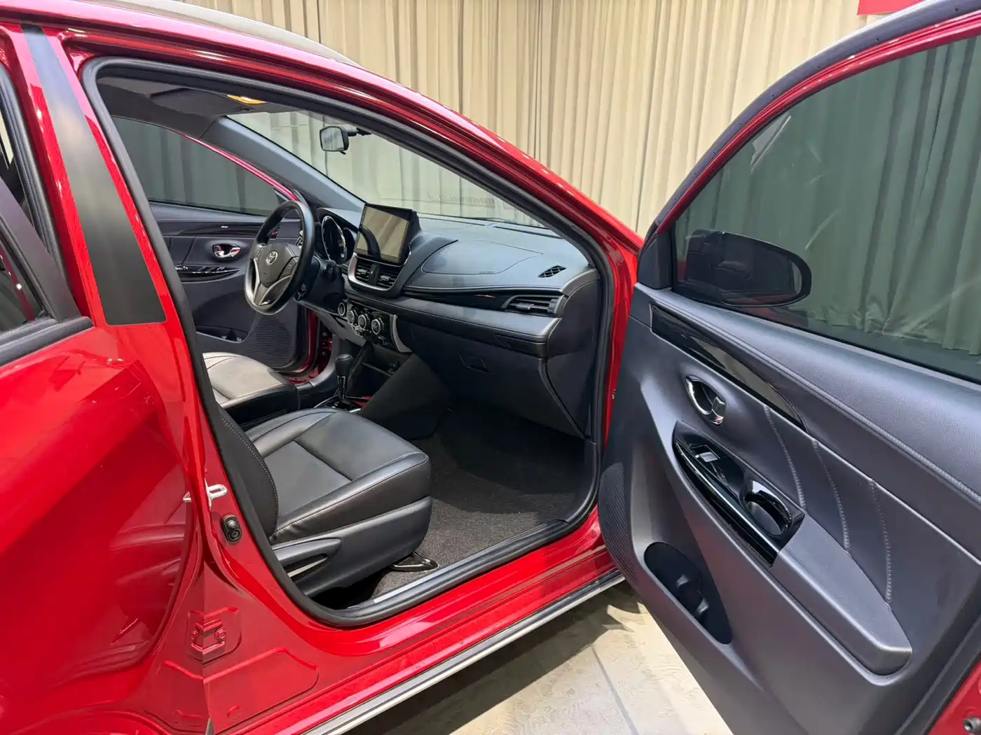 Toyota Yaris, миниатюра 12