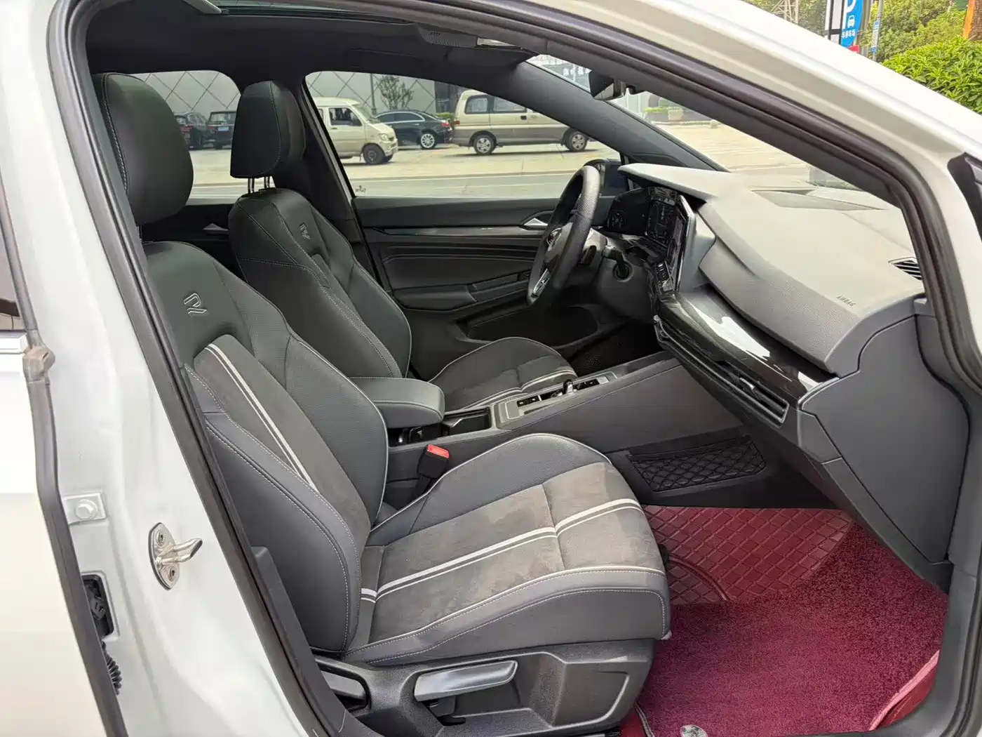 Volkswagen Golf 2024 2023 280TSI DSG R-Line Lite