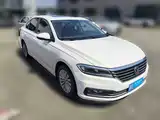 صورة 3 - Volkswagen Lavida