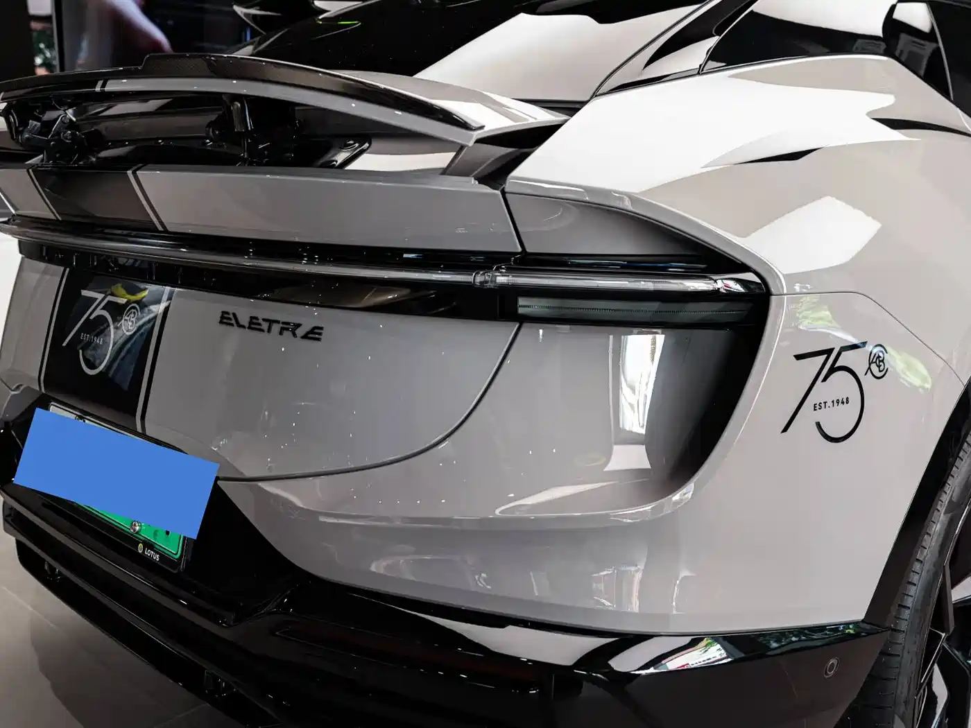 Lotus Cars ELETRE 2023 ELETRE S+ фото 9