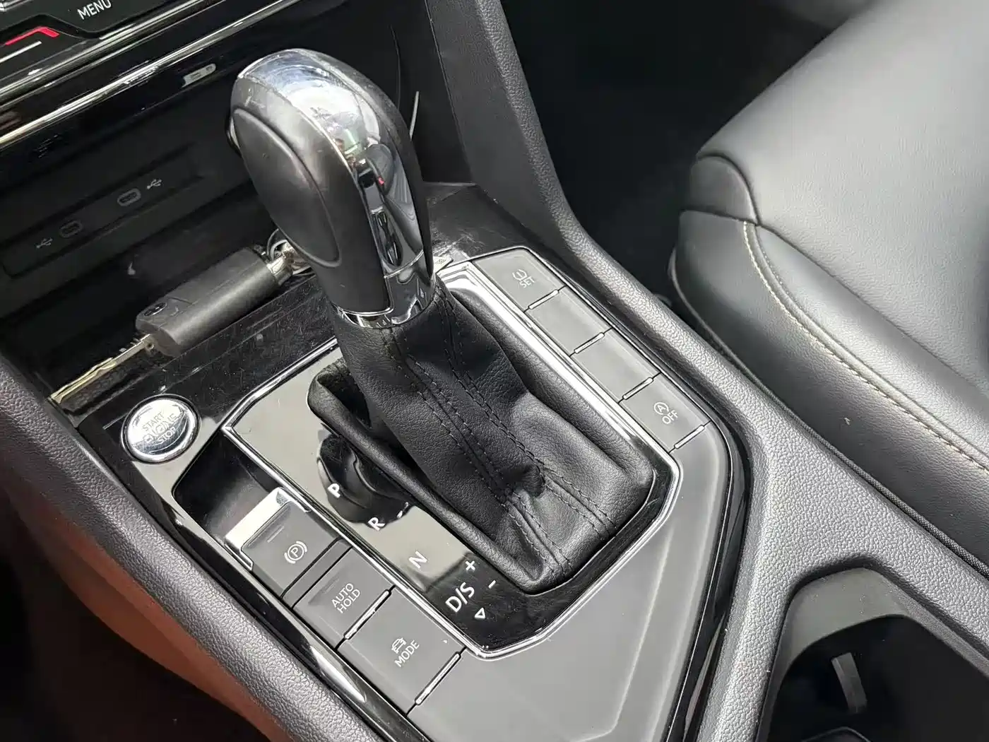 Volkswagen Tharu 2021 280TSI 2WD Luxury Plus фото 15