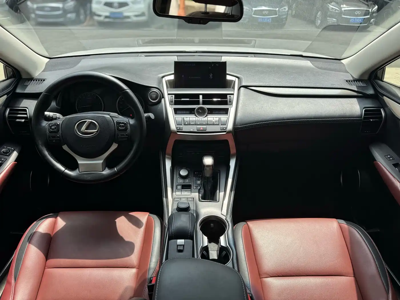 Lexus NX 2016 200 AWD F Sport фото 5