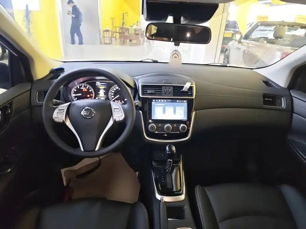 Nissan Tiida 2024 2024 1.6L CVT Smart Drive Edition