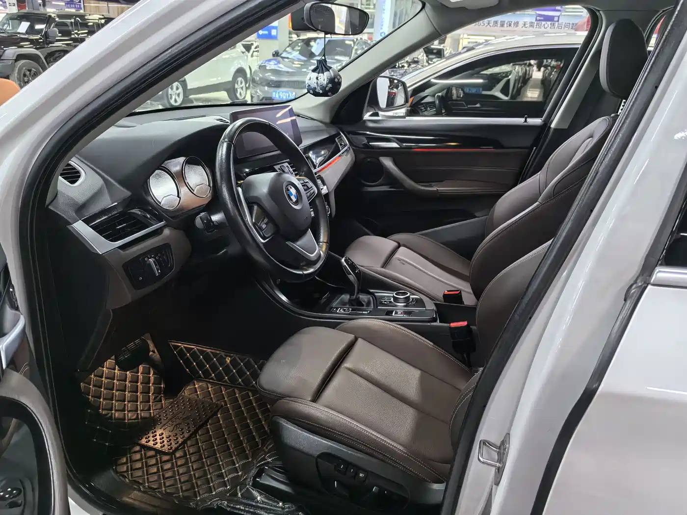 BMW X1 2020 sDrive25Li Leading Model фото 7