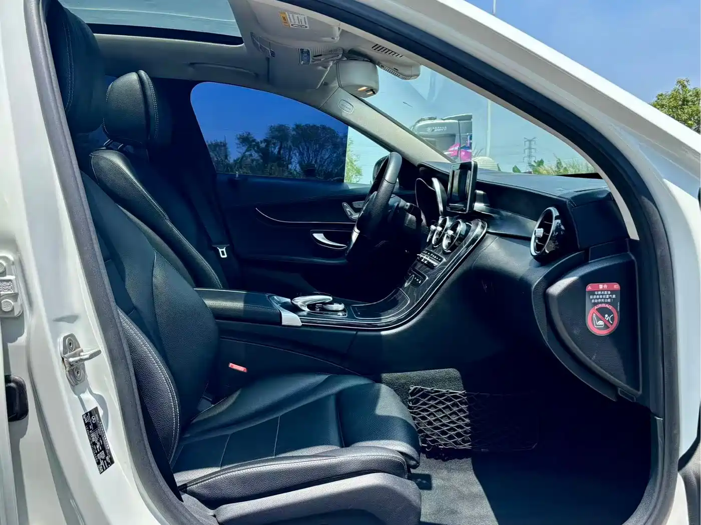 Mercedes-Benz C-Class 2015 Facelift C 200 L Sport фото 10