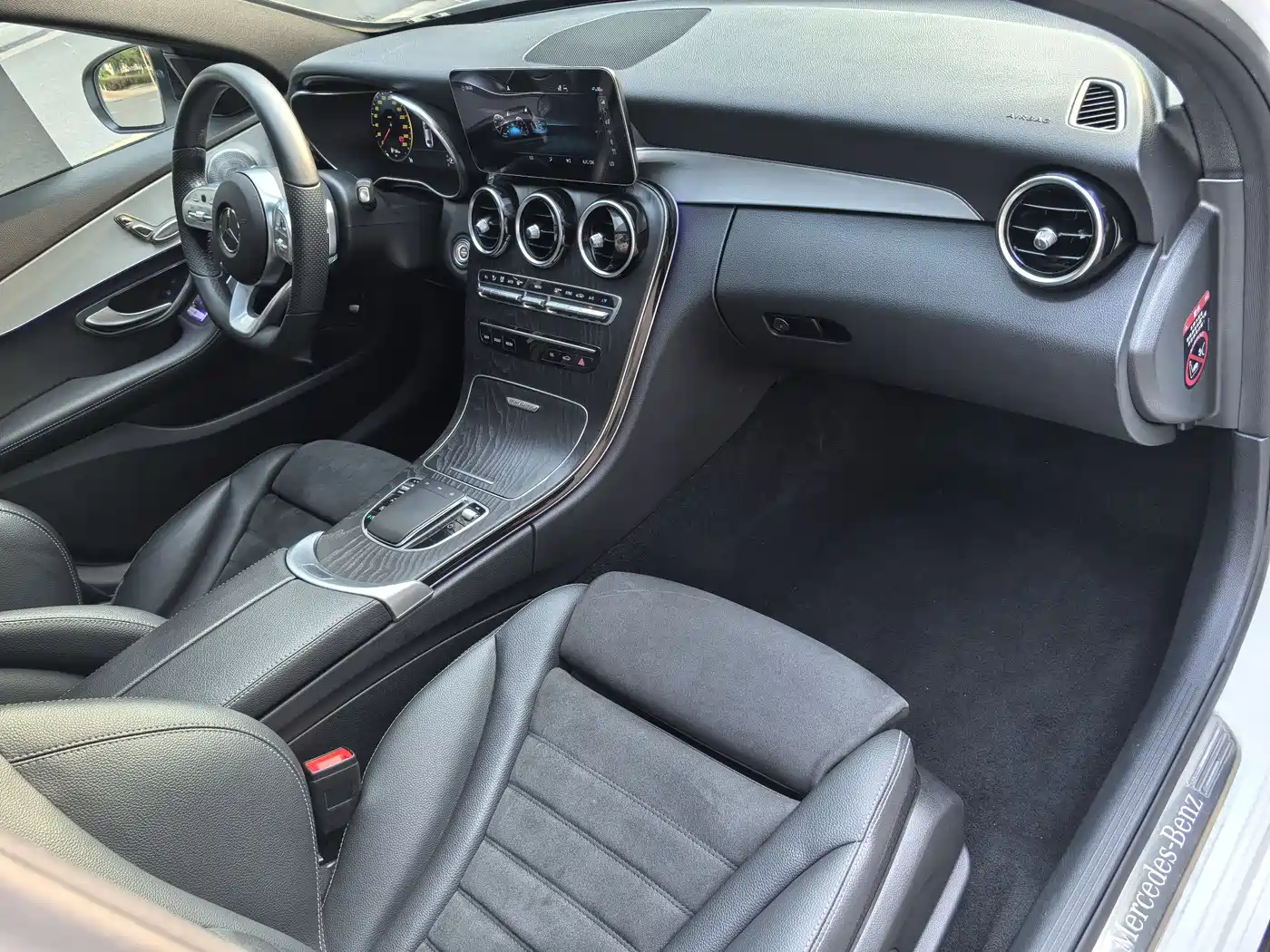 Mercedes-Benz C-Class 2021 C 260 Starry Exclusive Edition фото 12