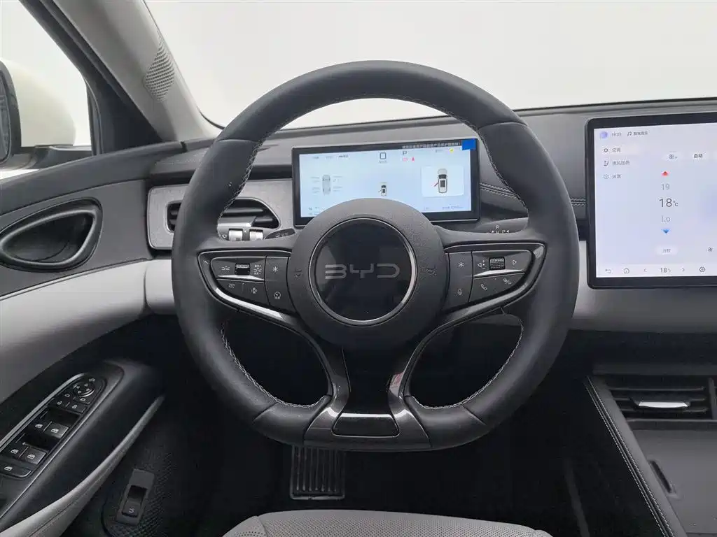 BYD Seal 06 DM-i Touring 2025 DM-i 80KM Premium фото 11