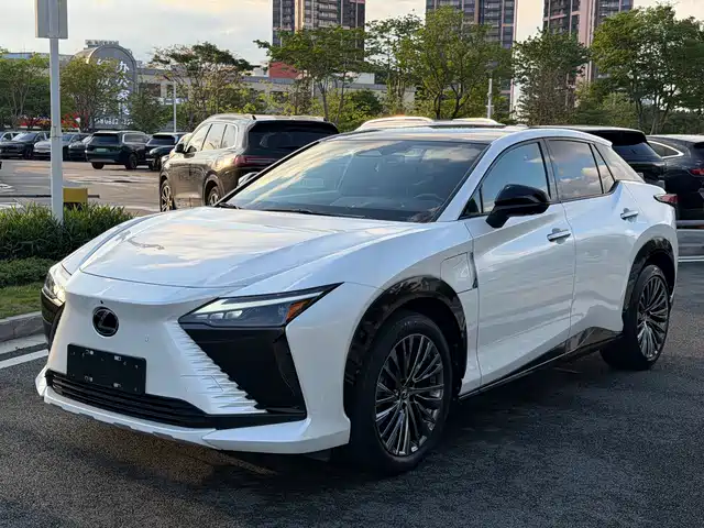  Lexus Lexus RZ 2023 450e 4WD Premium